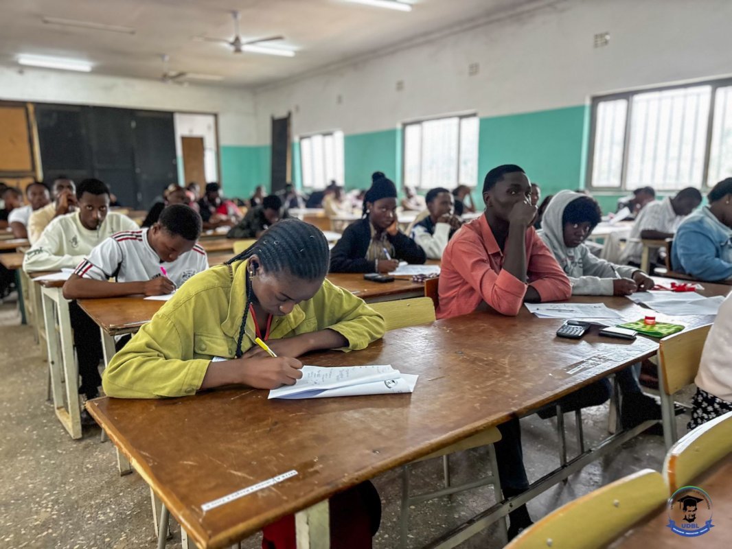 LES ETUDIANTS ENTAMENT LES EPREUVES DU PREMIER SEMESTRE